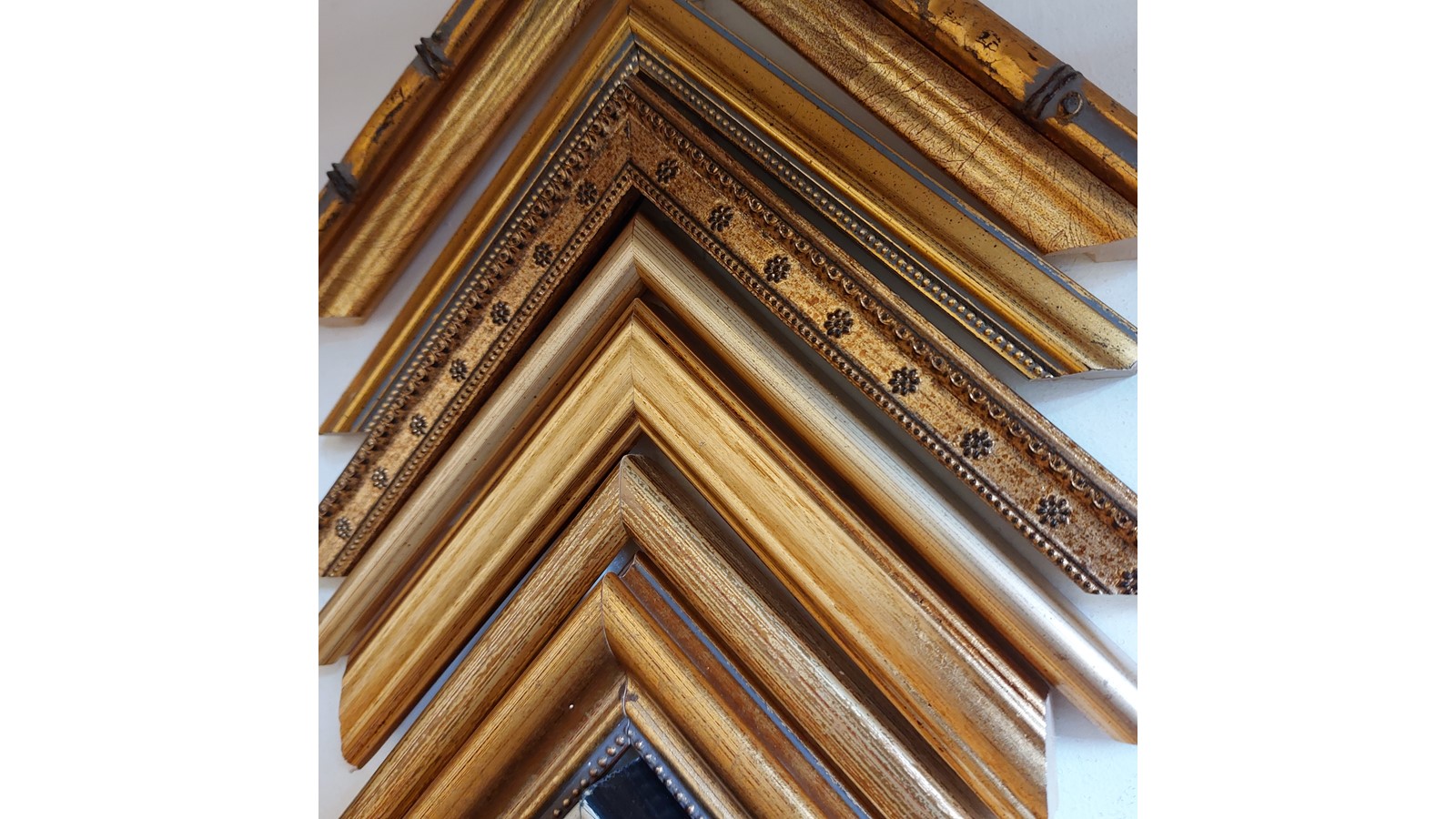 photo of picture frame chevrons
